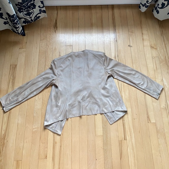 Beige blazer / jacket - Picture 5 of 6